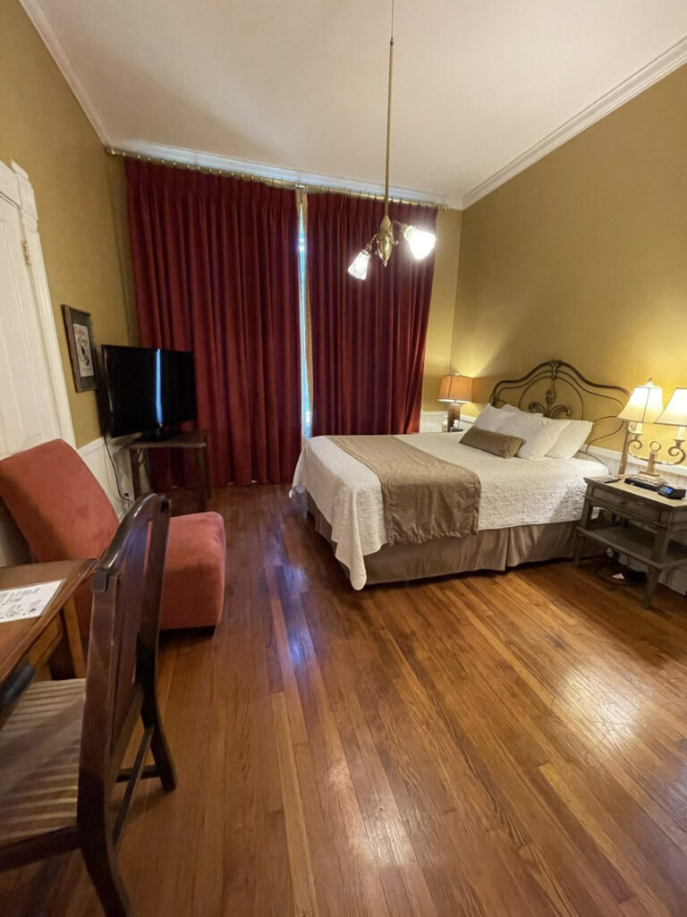 Suite 23
