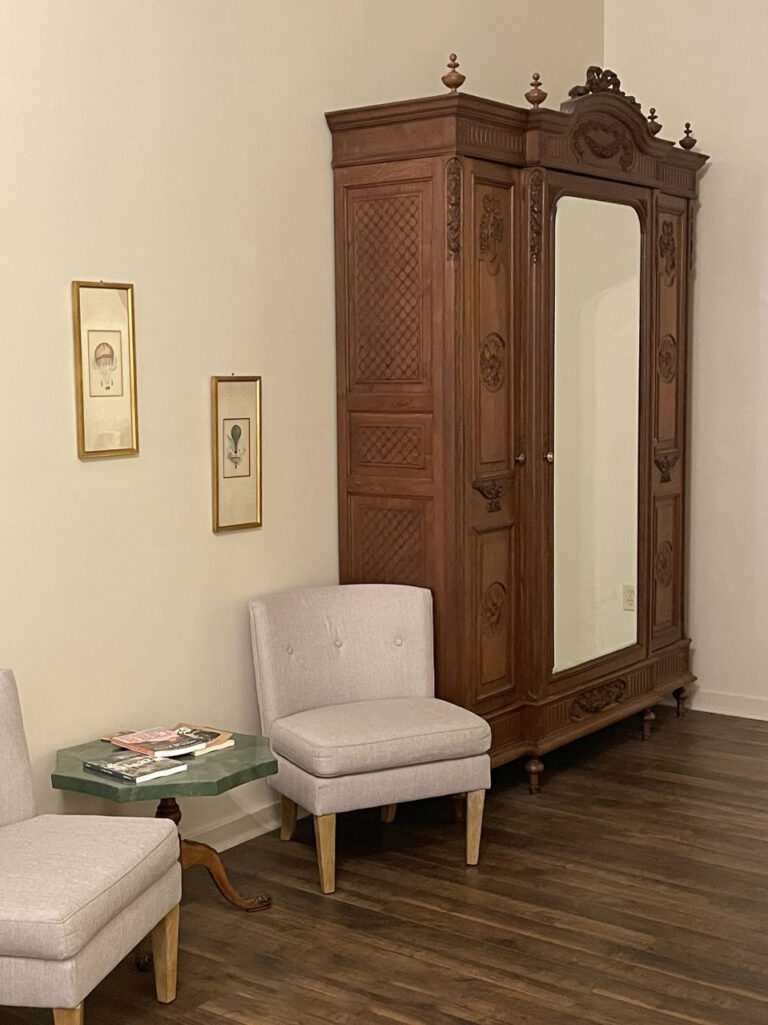 Oak Room
