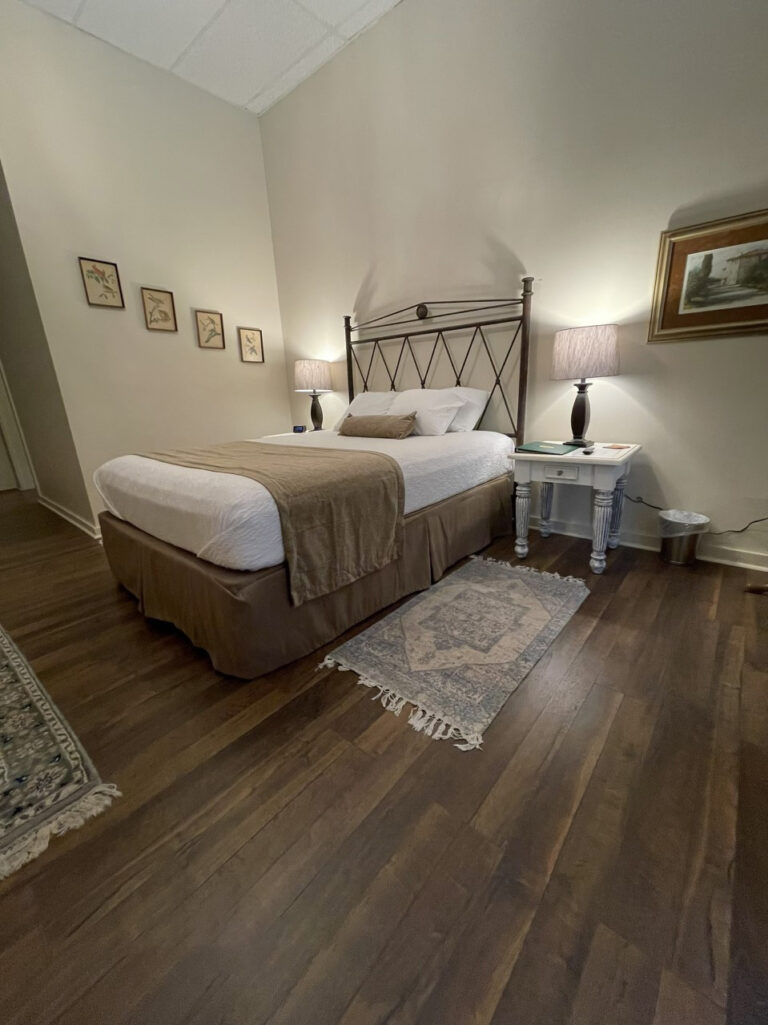 Oak Room